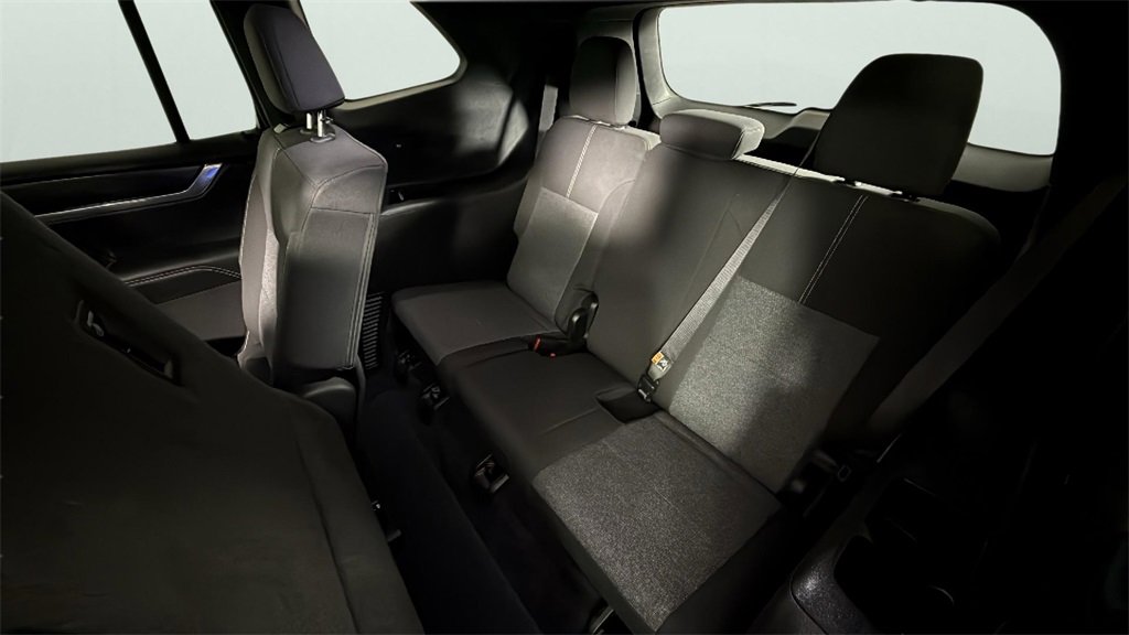 Certified 2025 GMC Acadia Elevation image 26