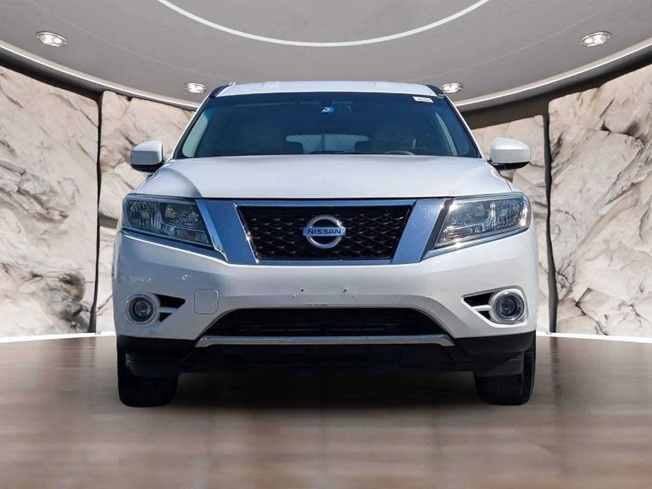 Used 2013 Nissan Pathfinder SL FWD image 5