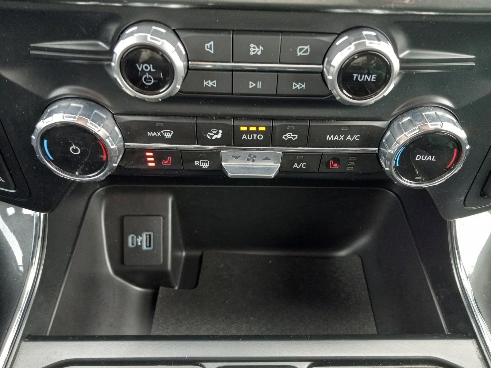 Used 2023 Ford F150 XLT w/ Equipment Group 302A High image 19