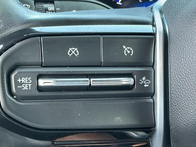 Used 2024 Chevrolet Colorado ZR2 w/ ZR2 Convenience Package III AWD/4WD image 19