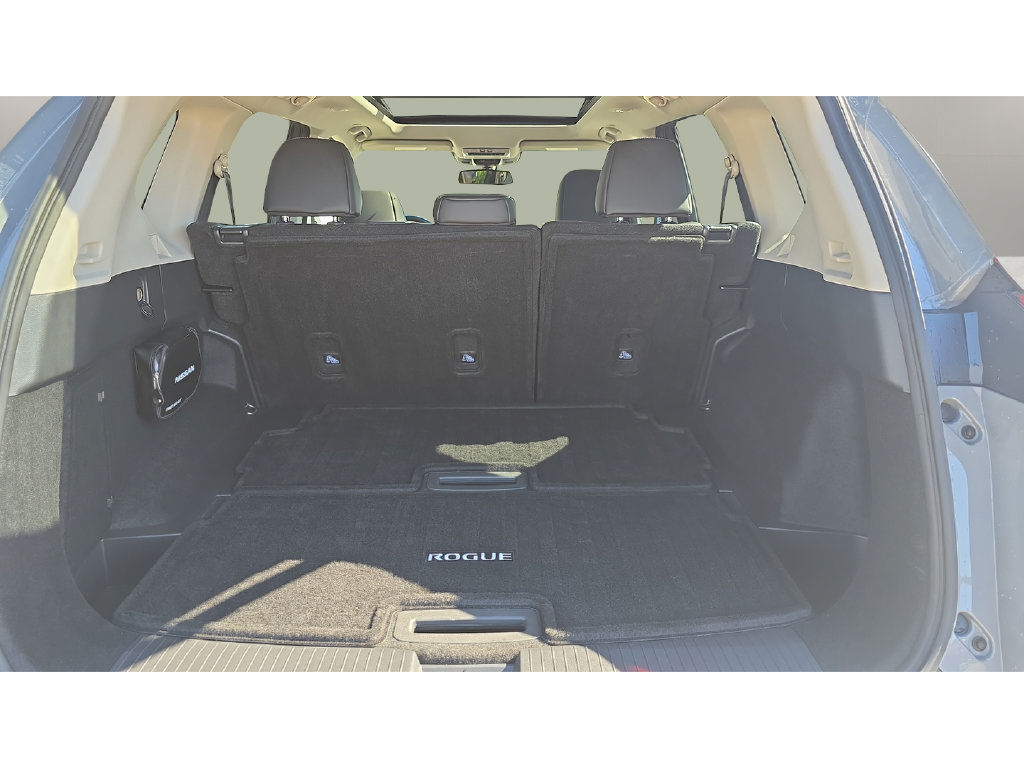 Used 2023 Nissan Rogue SL w/ SL Premium Package AWD/4WD image 9