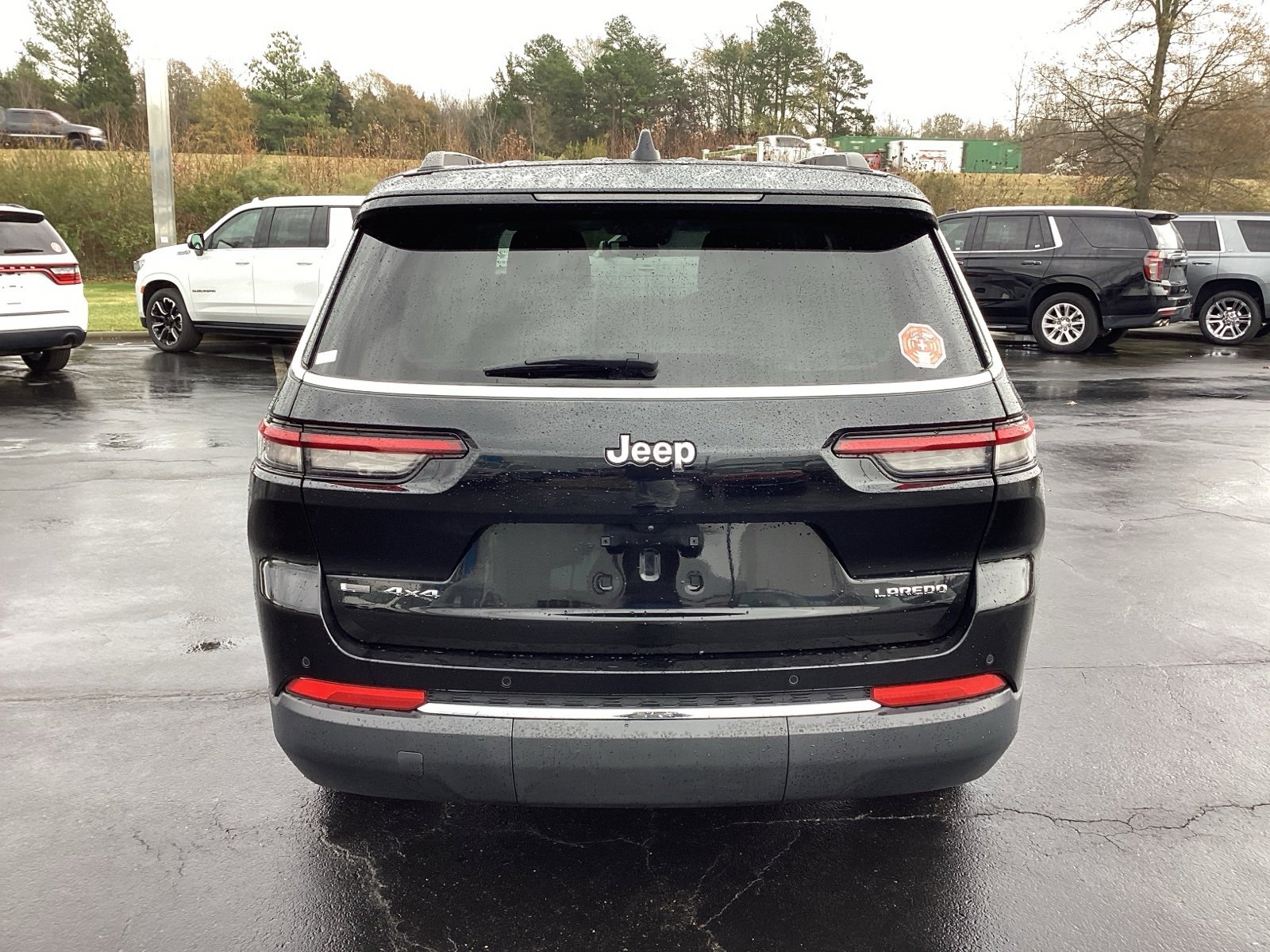 Used 2022 Jeep Grand Cherokee L Laredo w/ Luxury Tech Group I image 4