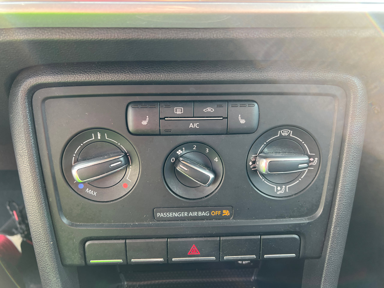 Used 2015 Volkswagen Beetle 1.8T image 20