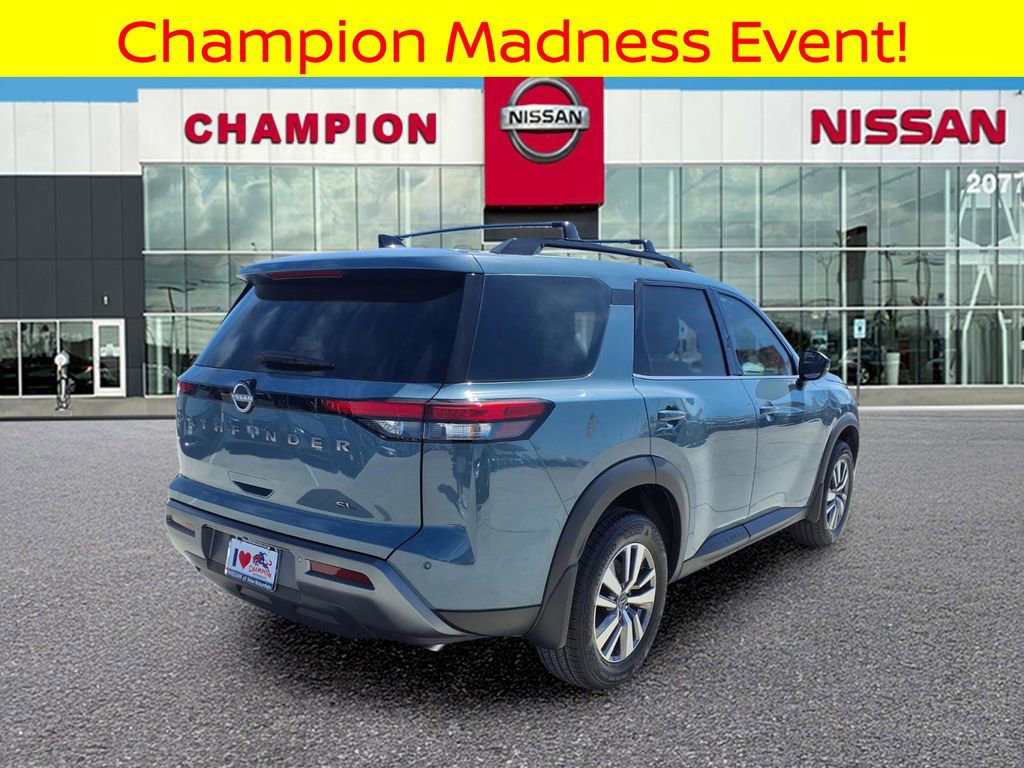 New 2026 Nissan Pathfinder SL image 6