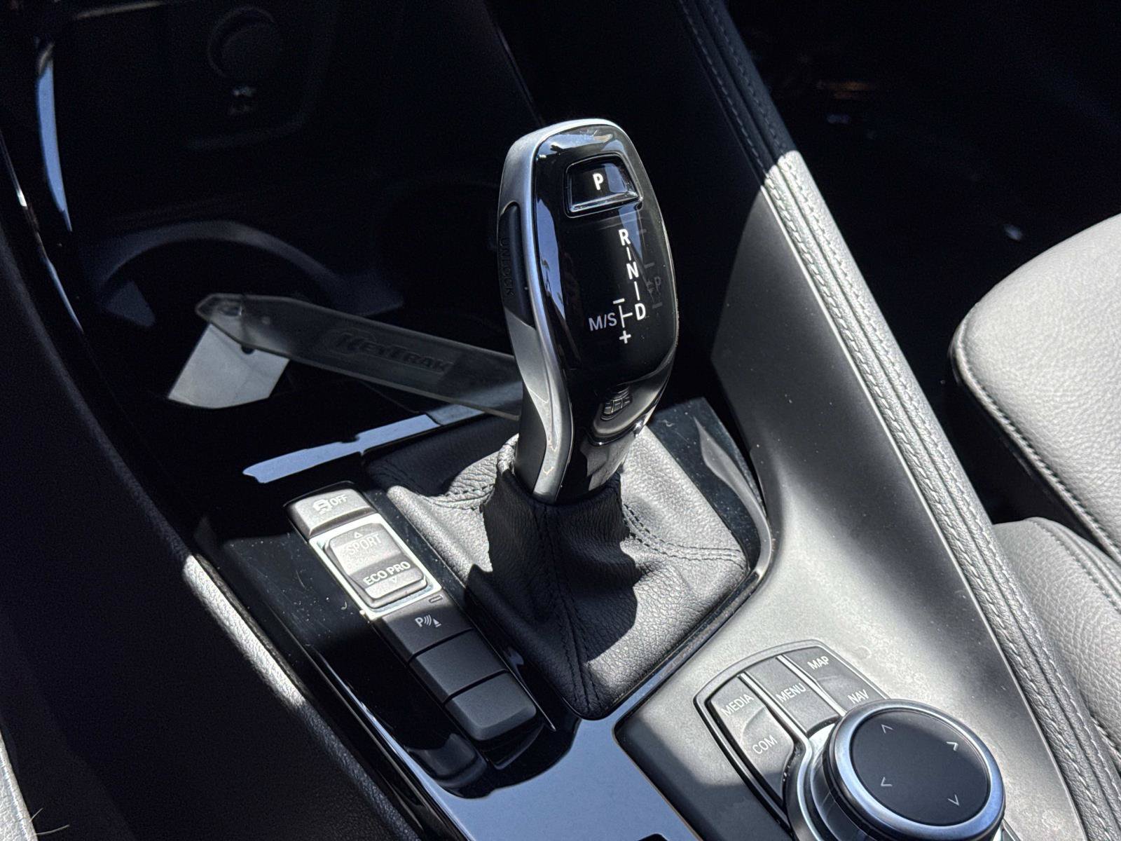 Used 2023 BMW X2 sDrive28i w/ M Sport Package FWD image 18
