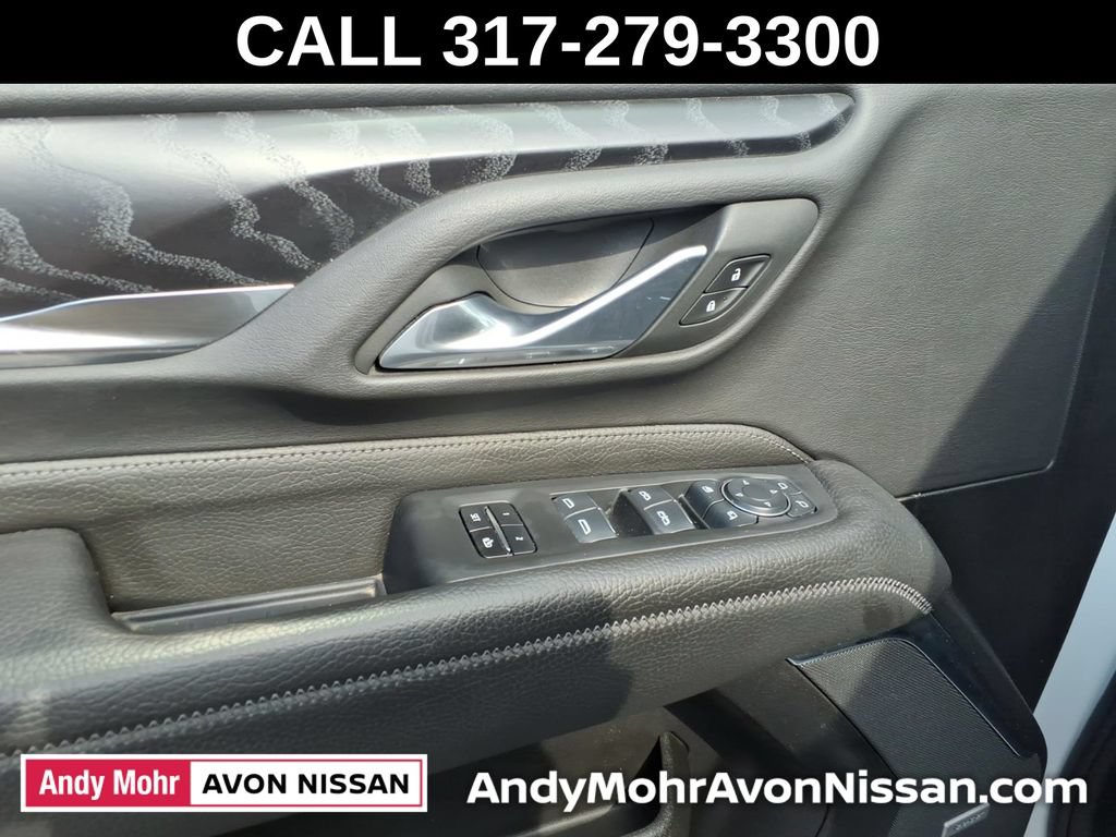 Used 2024 GMC Yukon XL Denali AWD/4WD image 15