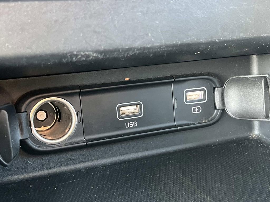 Used 2023 Kia Seltos Nightfall Edition image 25