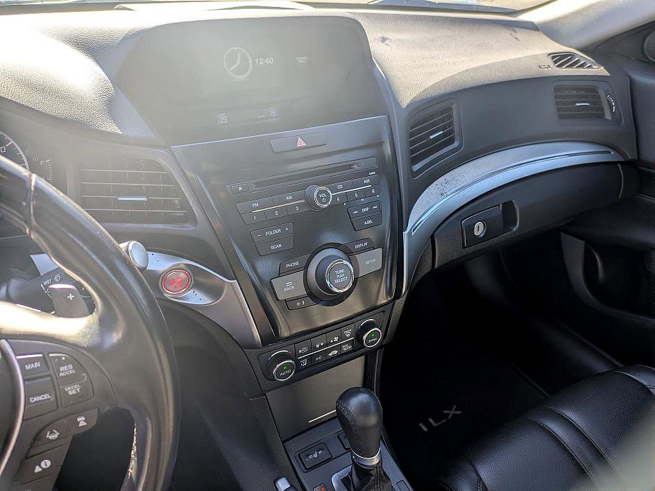 Used 2021 Acura ILX BASE image 21