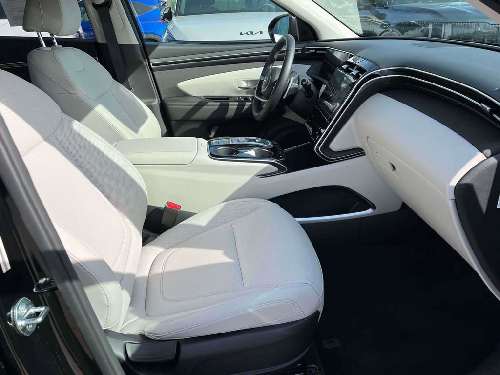 Used 2024 Hyundai Tucson SEL image 12