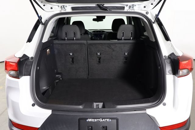 Used 2022 Chevrolet TrailBlazer LT FWD image 17