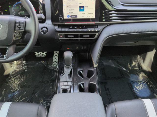 Certified 2026 Toyota Camry SE w/ Convenience Package FWD image 18