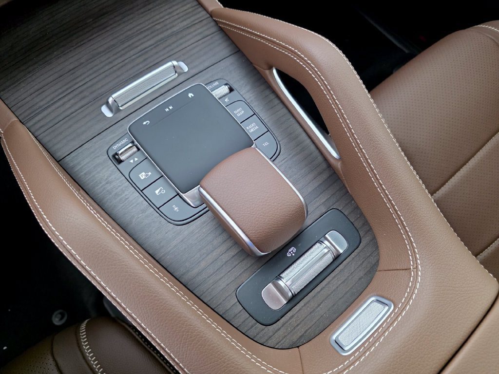 New 2027 Mercedes-Benz GLS 450 4MATIC image 17