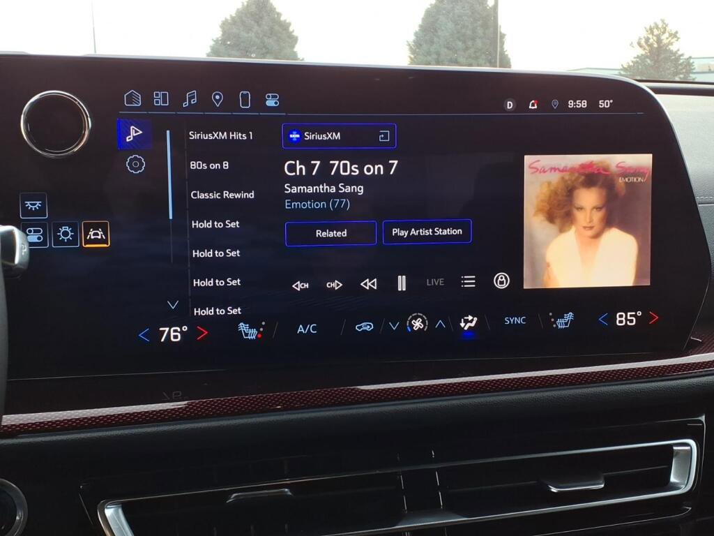 Used 2024 Chevrolet Traverse Z71 image 18