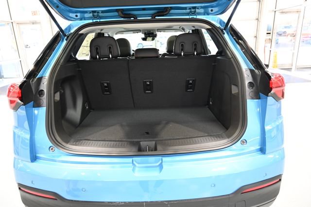 New 2027 Chevrolet Bolt RS w/ Technology Package image 27