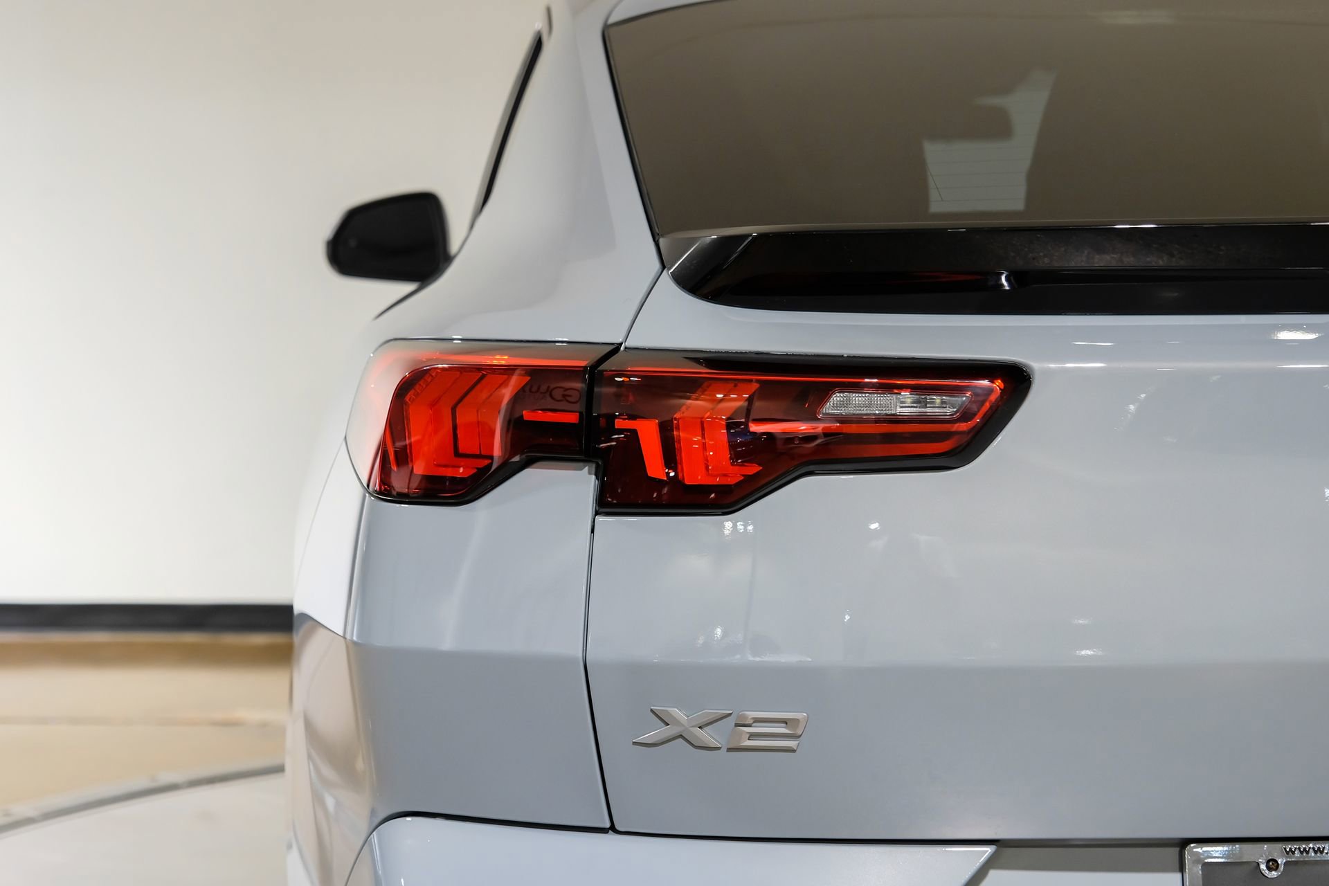 Used 2025 BMW X2 xDrive28i AWD/4WD image 58