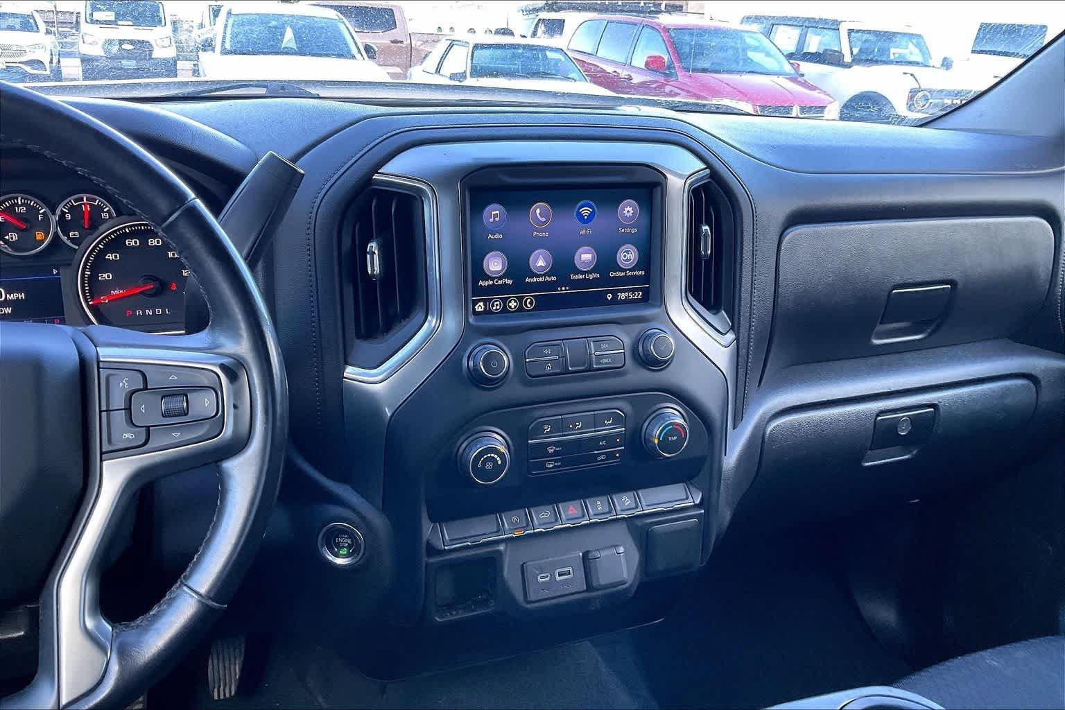 Used 2020 Chevrolet Silverado 1500 LT Trail Boss AWD/4WD image 15