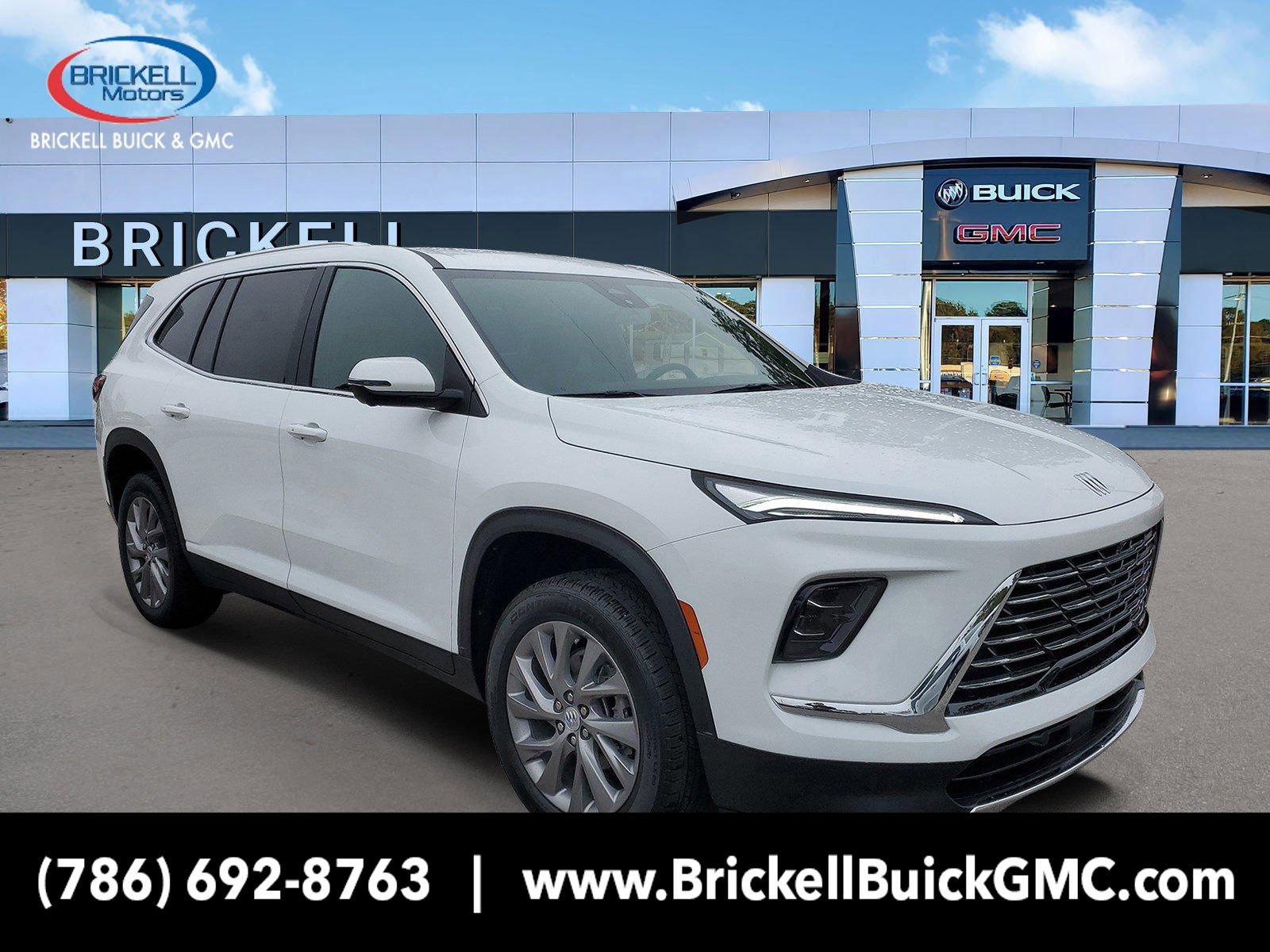 New 2025 Buick Enclave Preferred w/ Power Package image 2