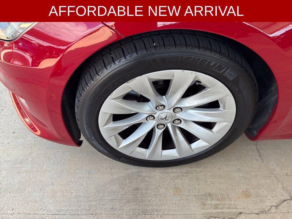 Used 2017 Tesla Model S 60 RWD image 5