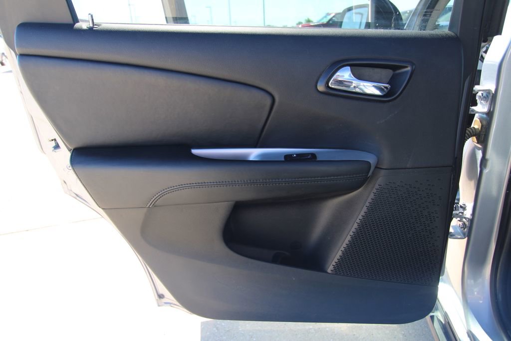 Used 2018 Dodge Journey SE FWD image 36