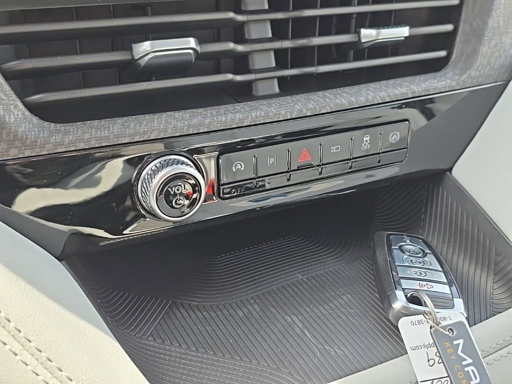 New 2026 Ford Explorer Platinum w/ LUX Leather Package image 34