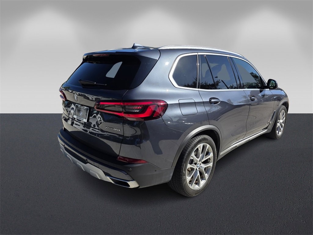 Certified 2022 BMW X5 xDrive40i image 4