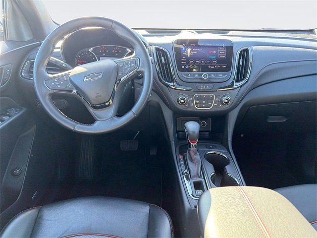 Used 2022 Chevrolet Equinox RS w/ RS Leather Package image 17