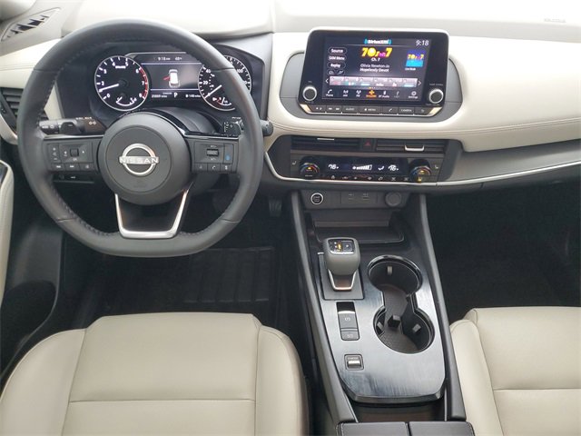 Used 2023 Nissan Rogue SV w/ SV Premium B Package image 16