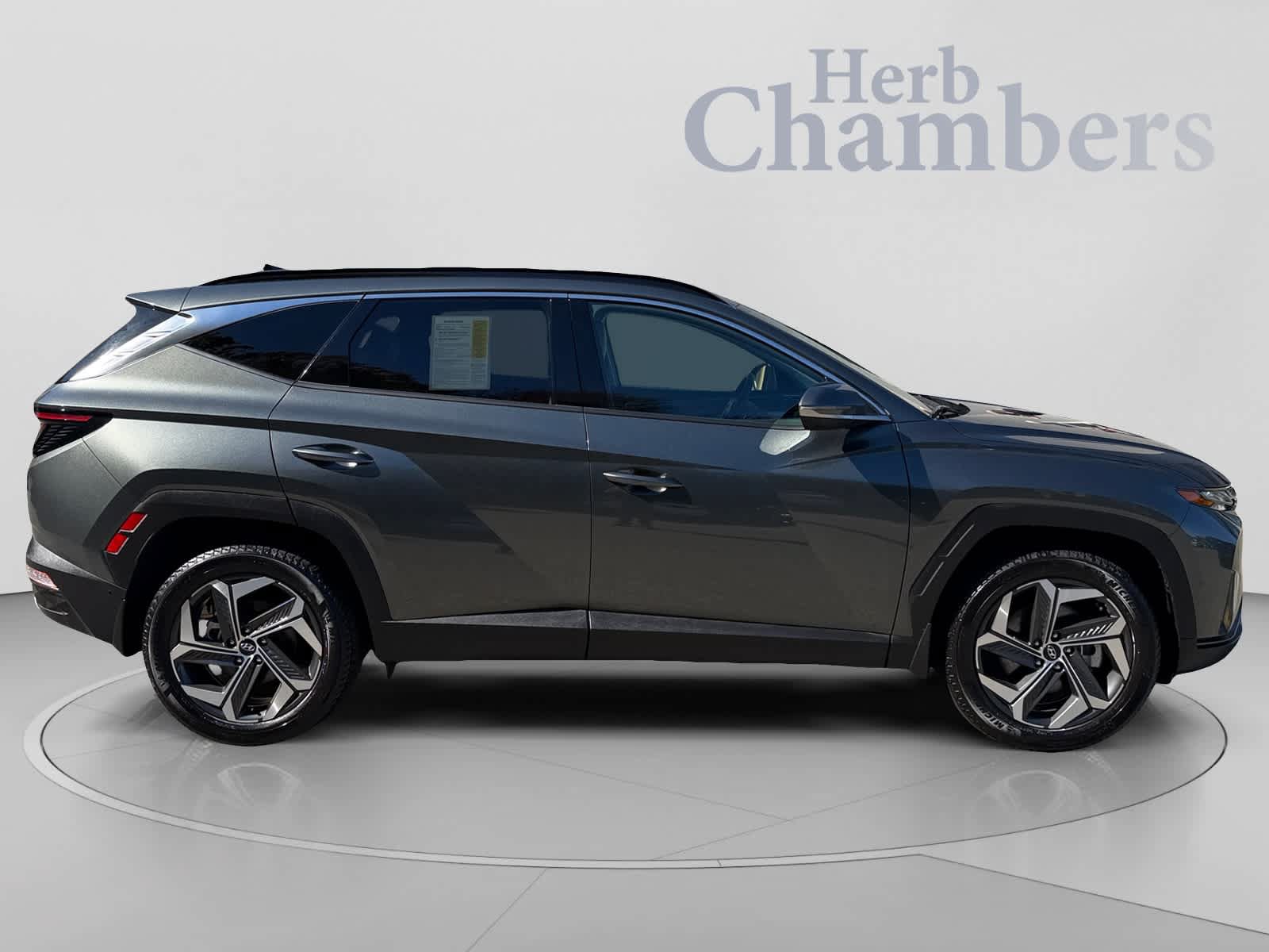 Used 2022 Hyundai Tucson Limited w/ Cargo Package AWD/4WD image 12