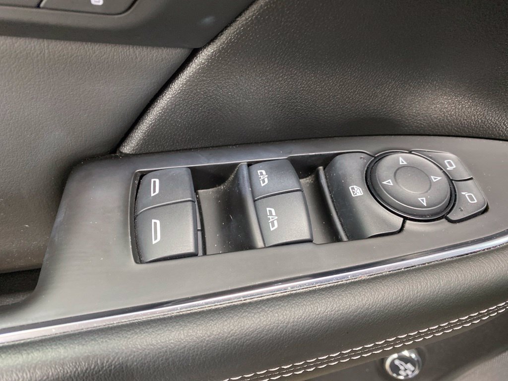 Used 2023 Buick Envision Avenir AWD/4WD image 27