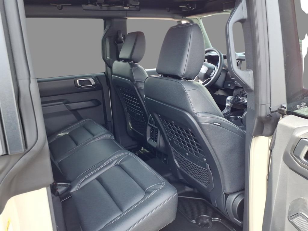 New 2026 Ford Bronco Badlands image 10