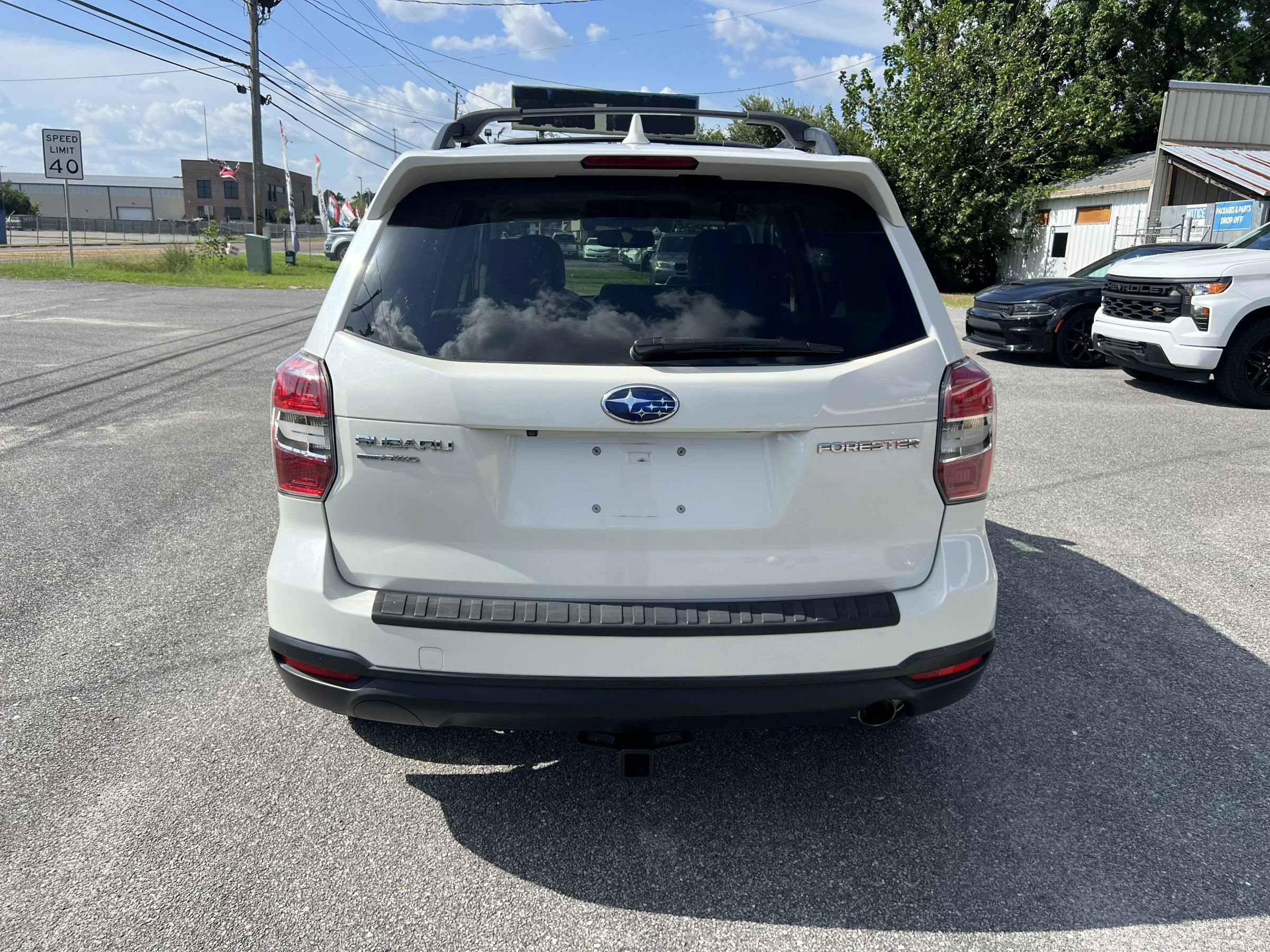 Used 2016 Subaru Forester 2.5i Touring w/ Eyesight & Navigation System AWD/4WD image 8
