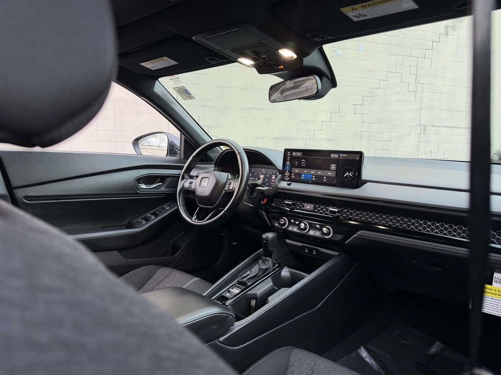 Used 2024 Honda Accord Sport image 14