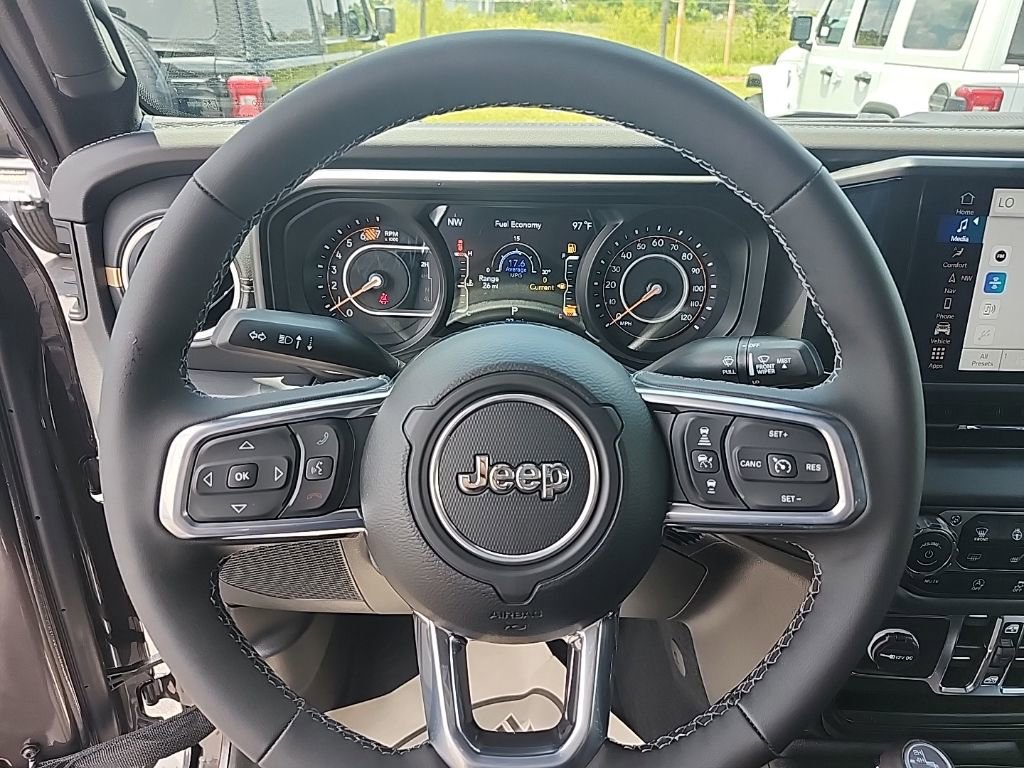 New 2025 Jeep Wrangler Unlimited Sahara AWD/4WD image 25