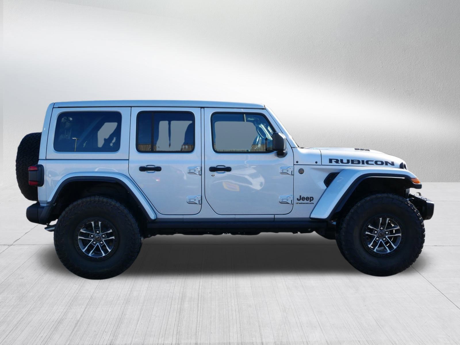 Used 2024 Jeep Wrangler Unlimited Rubicon 392 image 8