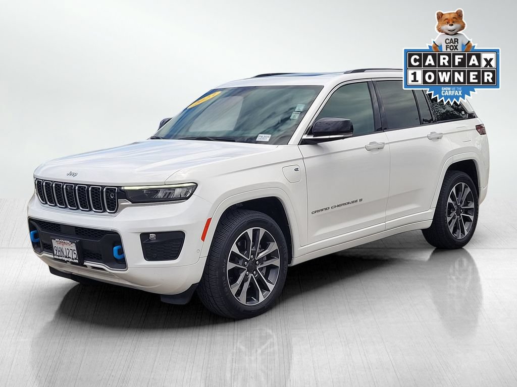 Used 2023 Jeep Grand Cherokee Overland w/ Advanced Protech Group III AWD/4WD image 8