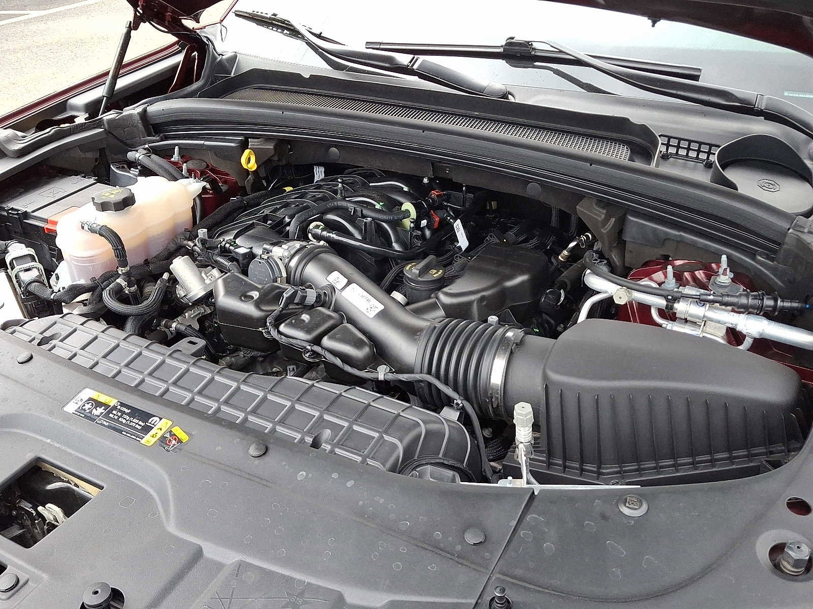 Used 2023 Jeep Grand Cherokee Laredo w/ Luxury Tech Group I image 26