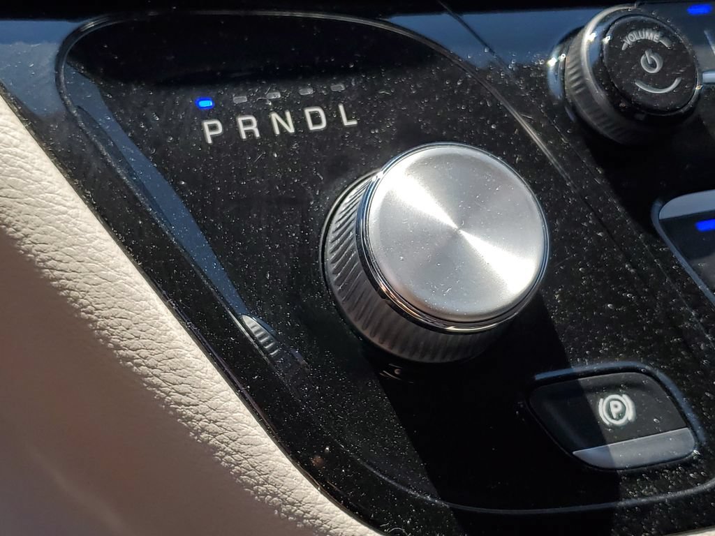 Used 2022 Chrysler Pacifica Touring-L FWD image 19