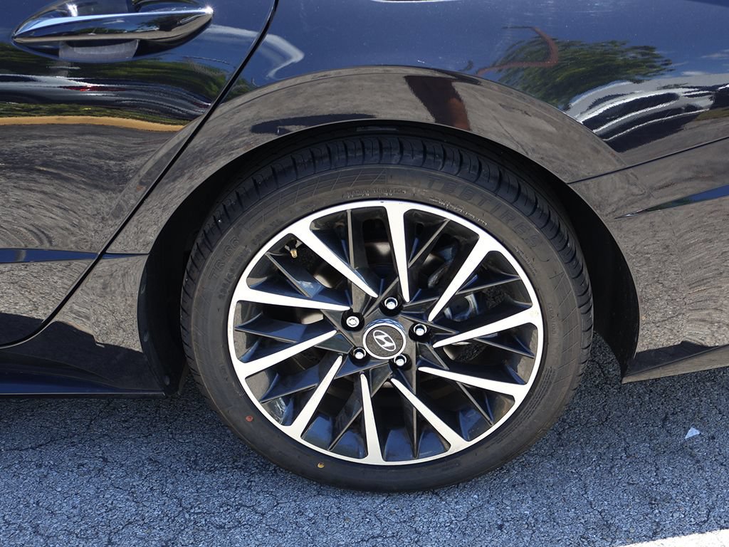 Used 2023 Hyundai Sonata Limited w/ Cargo Package FWD image 22