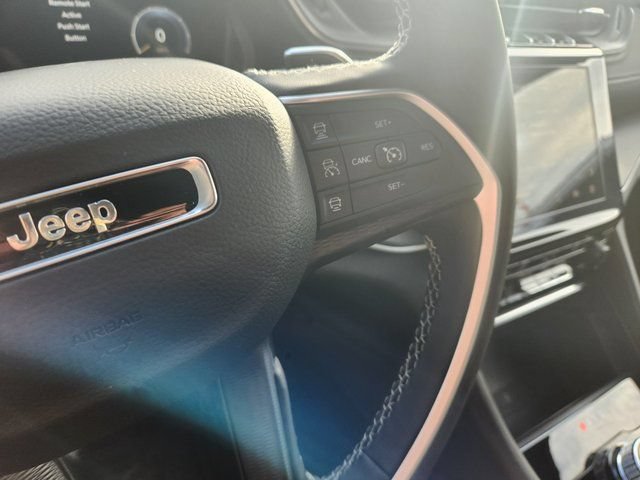 New 2026 Jeep Grand Cherokee Laredo X AWD/4WD image 24
