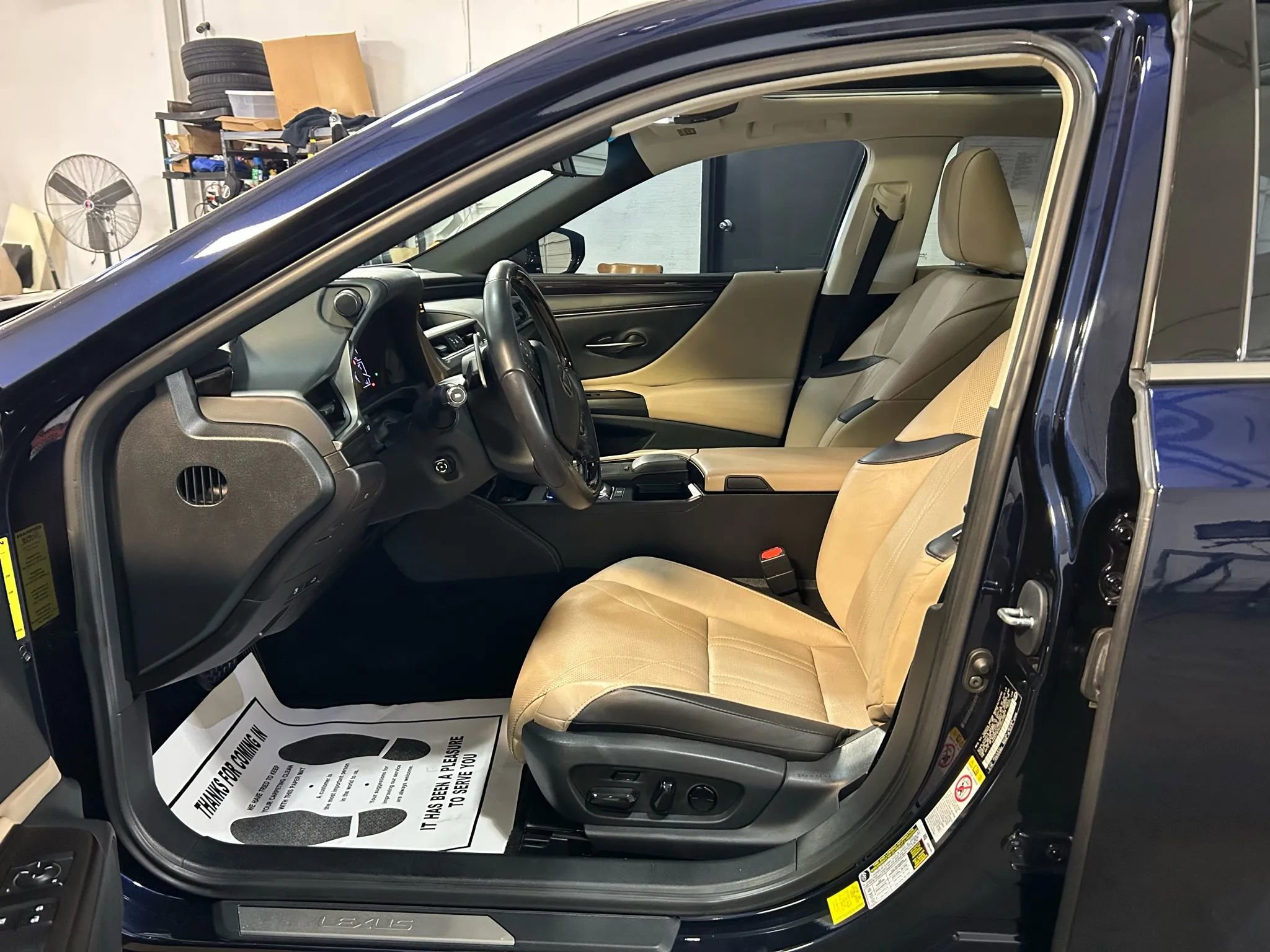 Used 2019 Lexus ES 350 w/ Accessory Package 2 image 20