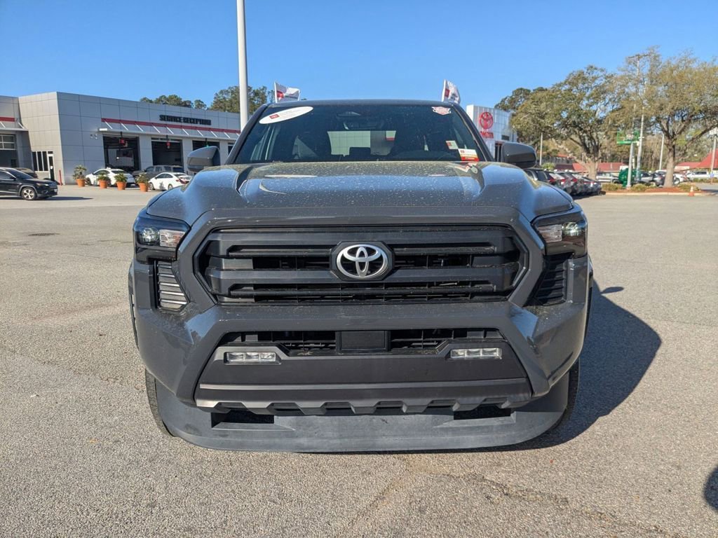 Used 2024 Toyota Tacoma SR5 AWD/4WD image 17