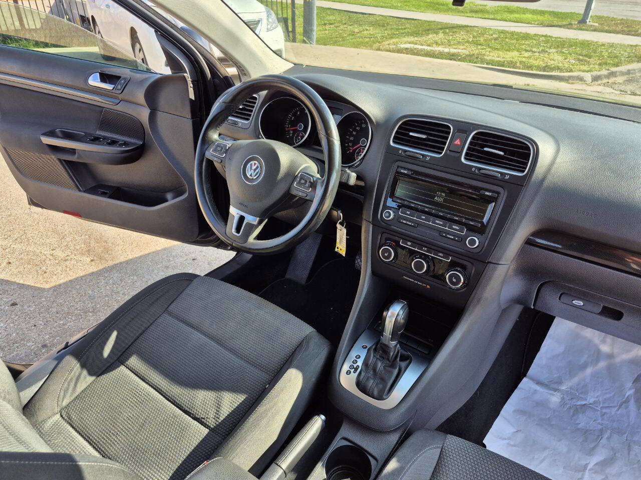 Used 2013 Volkswagen Jetta S image 21