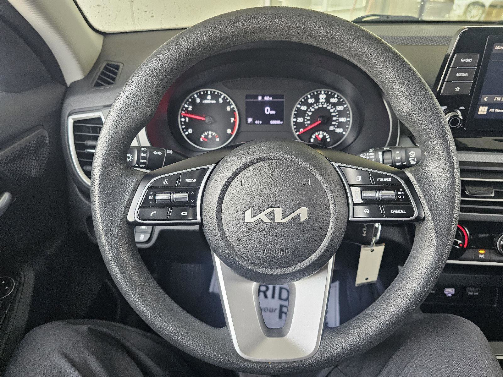 Used 2023 Kia Seltos LX image 20