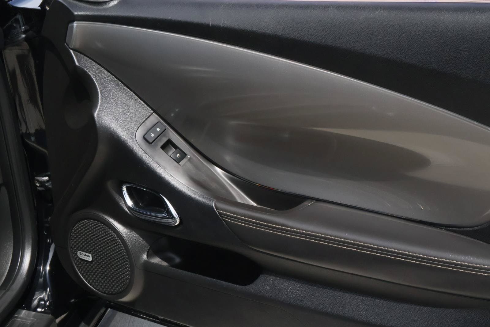 Used 2014 Chevrolet Camaro LT w/ RS Package RWD image 11