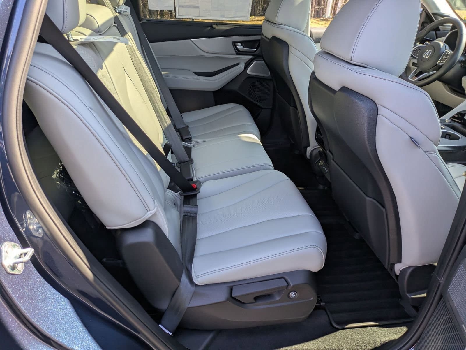 Certified 2026 Acura MDX w/ Technology Package FWD image 26