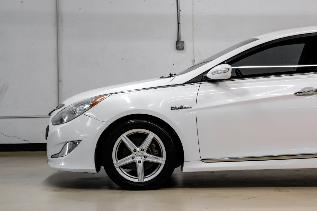 Used 2014 Hyundai Sonata Limited FWD image 16