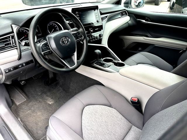 Used 2021 Toyota Camry LE FWD image 13