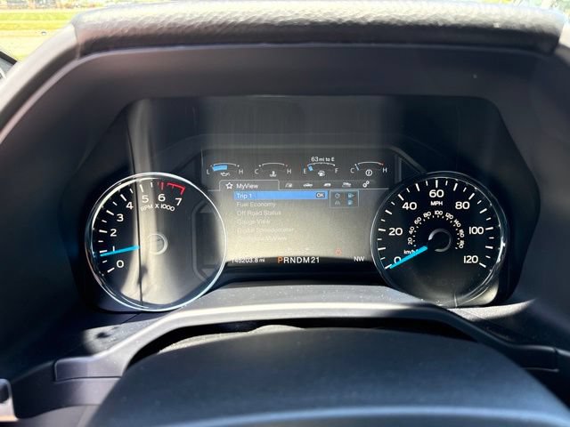 Used 2016 Ford F150 Platinum w/ Equipment Group 701A Luxury AWD/4WD image 26
