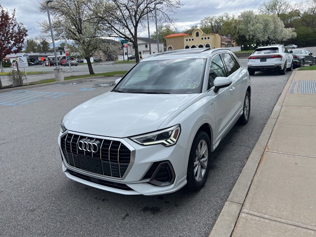 Used 2023 Audi Q3 2.0T Premium AWD/4WD image 37