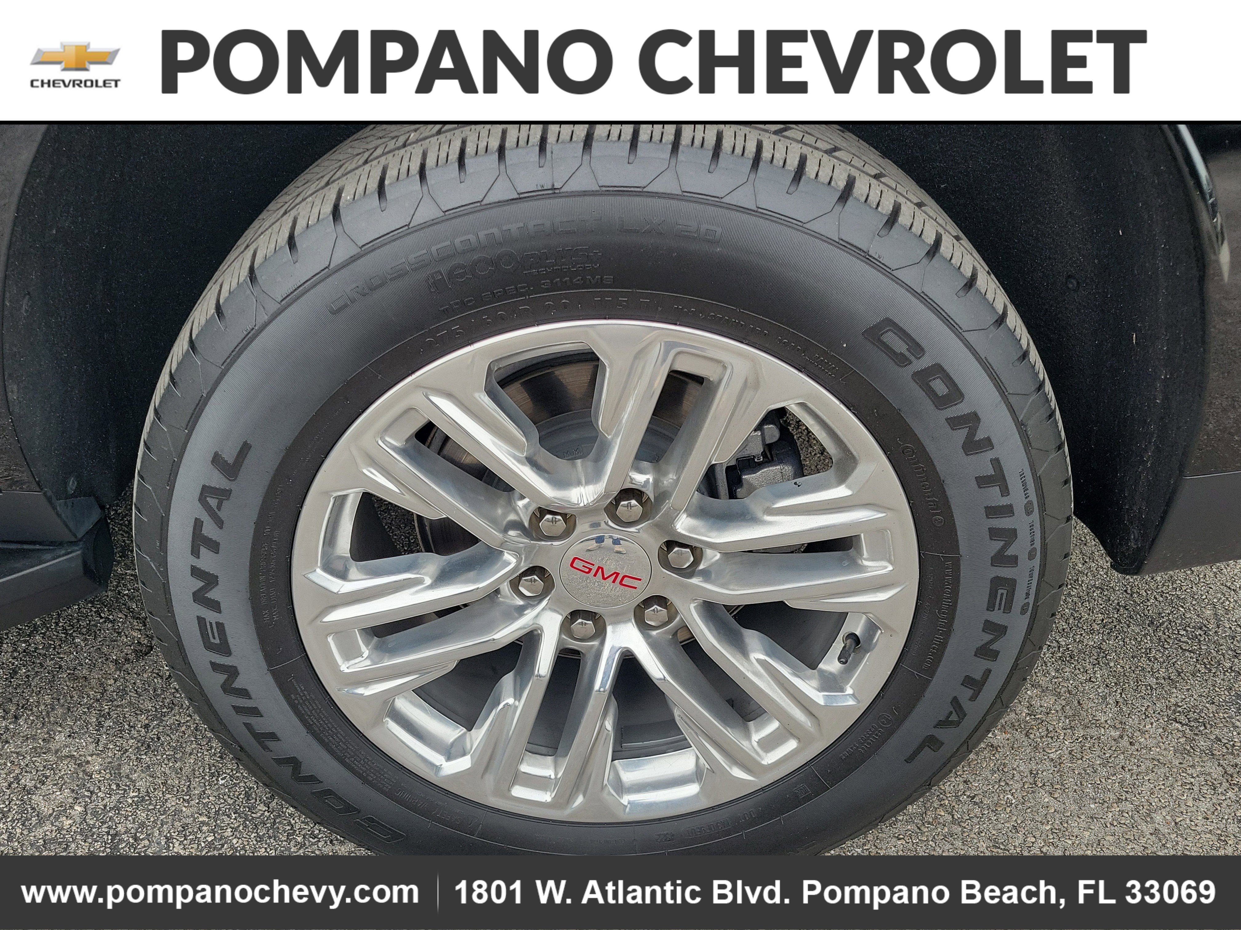 Used 2023 GMC Yukon SLT w/ SLT Premium Package image 13